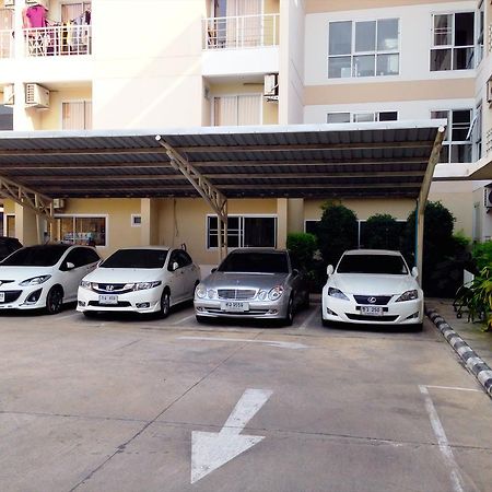 Baanbudsarin Apartment SingBuri Buitenkant foto