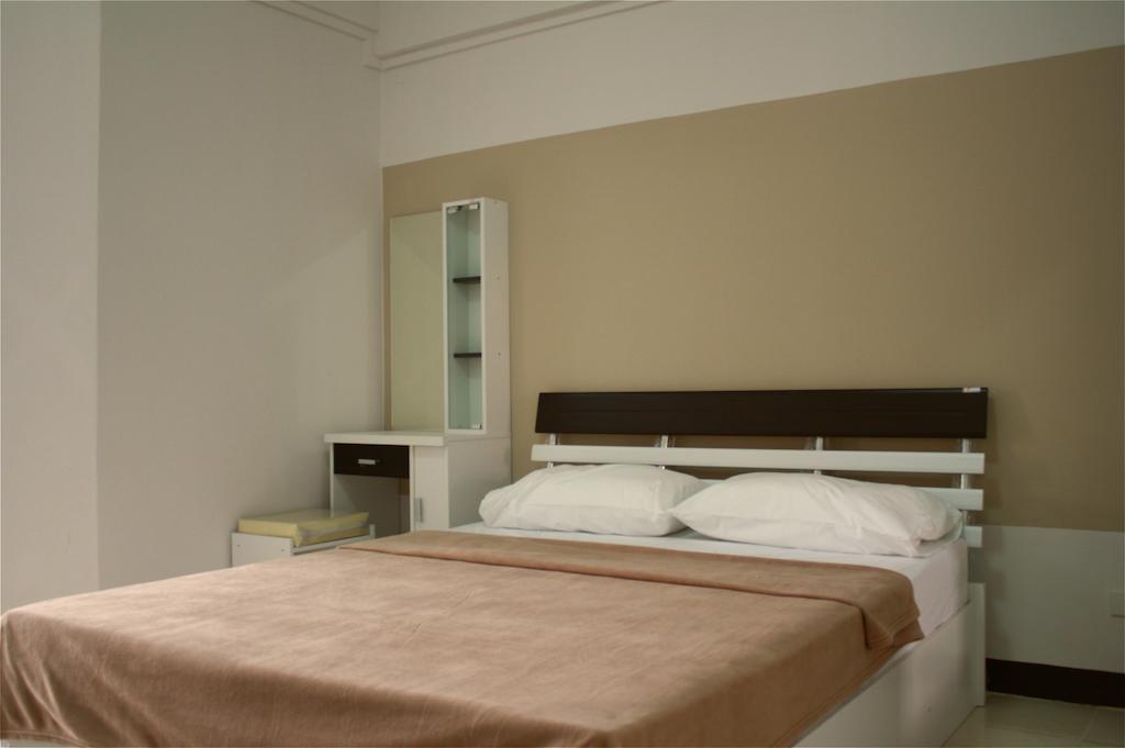 Baanbudsarin Apartment SingBuri Buitenkant foto